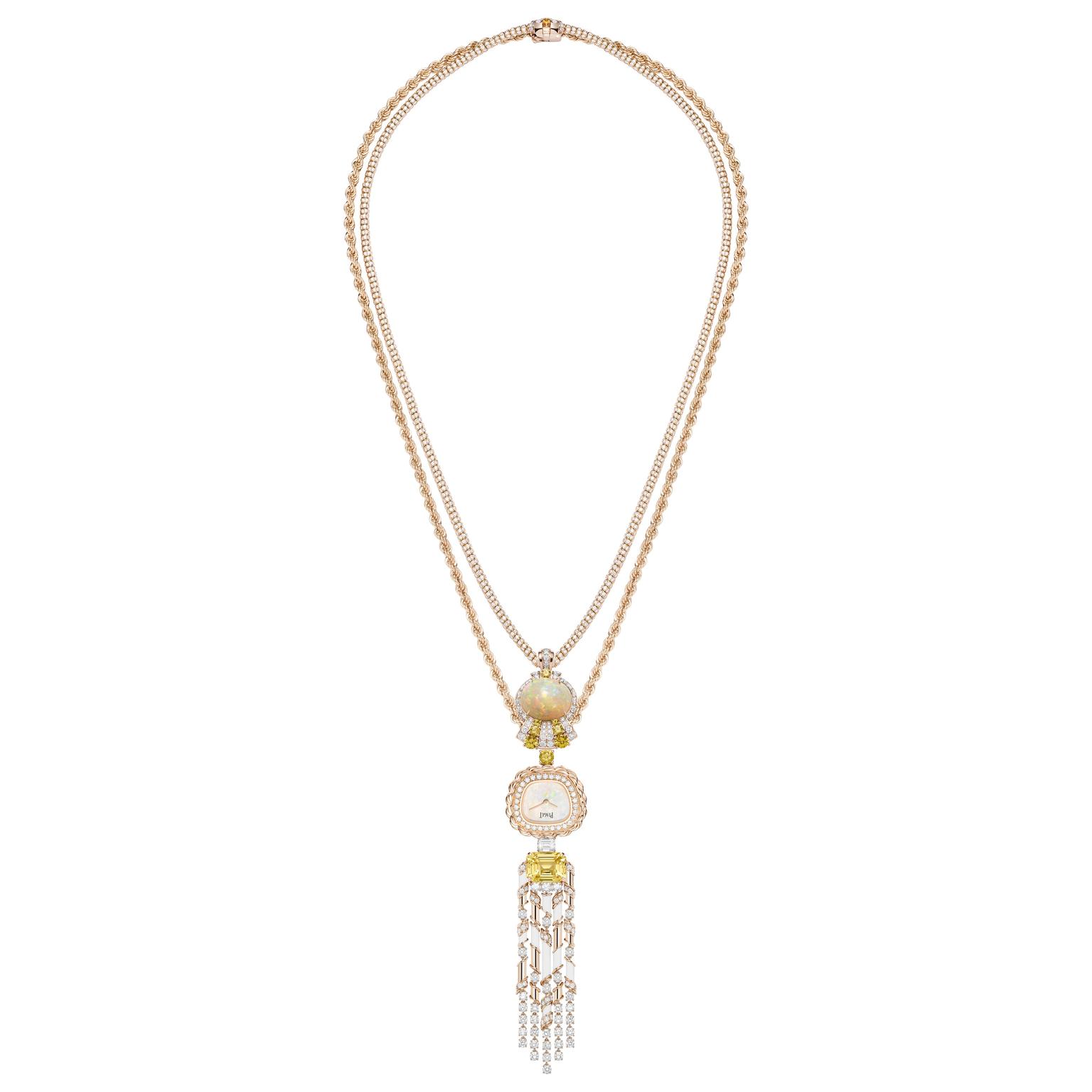 Swinging Sautoir on a double chain by Piaget